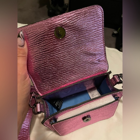 💓HVISK Renei Vegan Leather Crossbody Metallic Bag💓ASOS - Picture 6 of 7